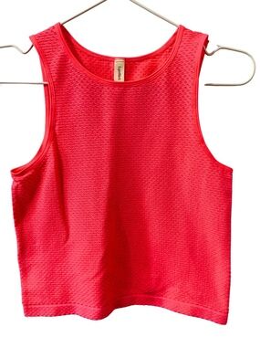 Anthropologie Lyrebird - Magenta with Shimmer/ Shiny Athletic Tank